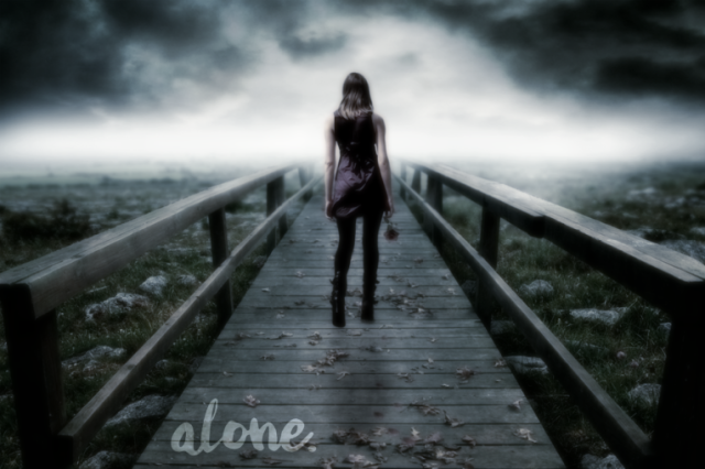 alone. a poem by sandra.